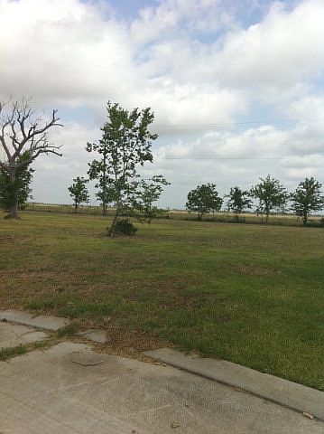 1st image of 115 Spanish Oak Cir