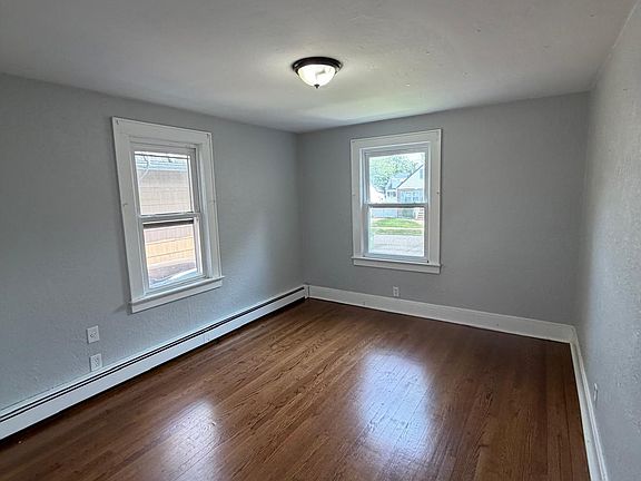2nd image of 712 Sheridan Ave #A