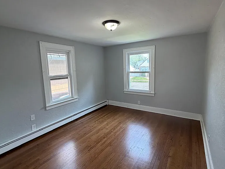 712 Sheridan Ave #A — Photo 2