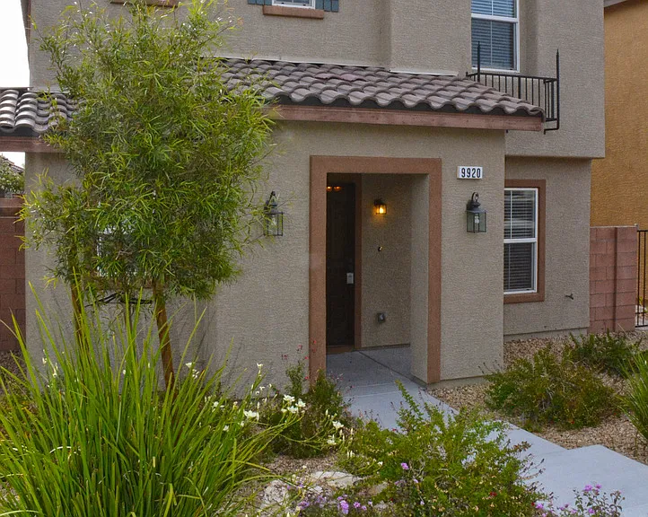 9920 Turquoise Glass Ct — Photo 2