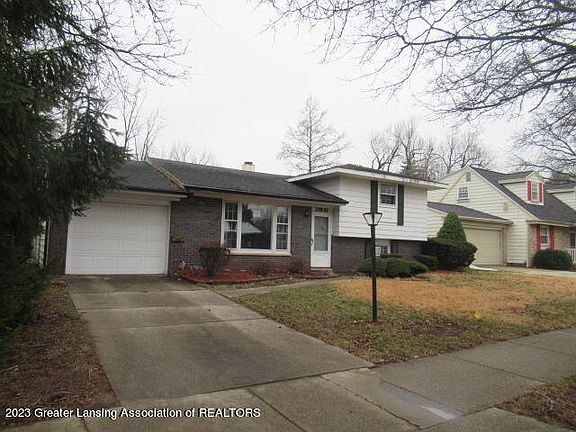 2nd image of 2808 Tulane Dr