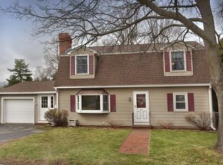 42 Elmira Ave, Newburyport, MA 01950