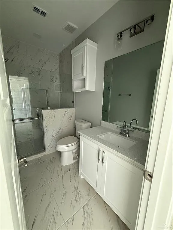 2 bed, 2.0 bath, 970 sqft, $1,250 — Photo 3