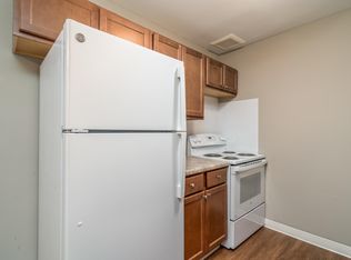 2500 Knight Dr #306, Grand Forks, ND 58201