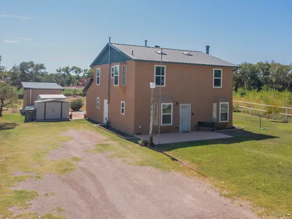 1413 Lakeview Rd SW, Albuquerque, NM 87105