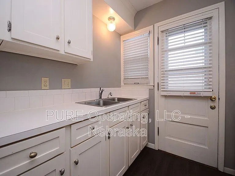 220 N 32nd Ave #4 — Photo 6
