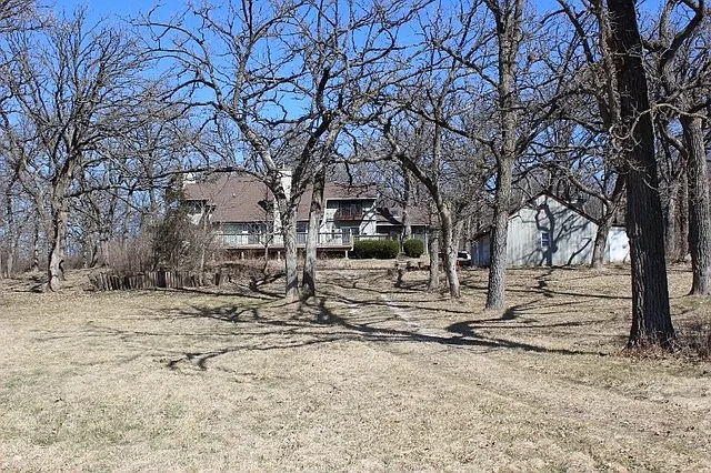 9212 State Route 120 photo 1