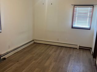 400 1/2 Kirkwood Ave #1, Iowa City, IA 52240