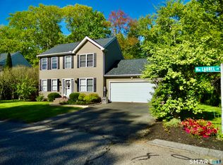 341 Mountain Laurel Ln, Torrington, CT 06790