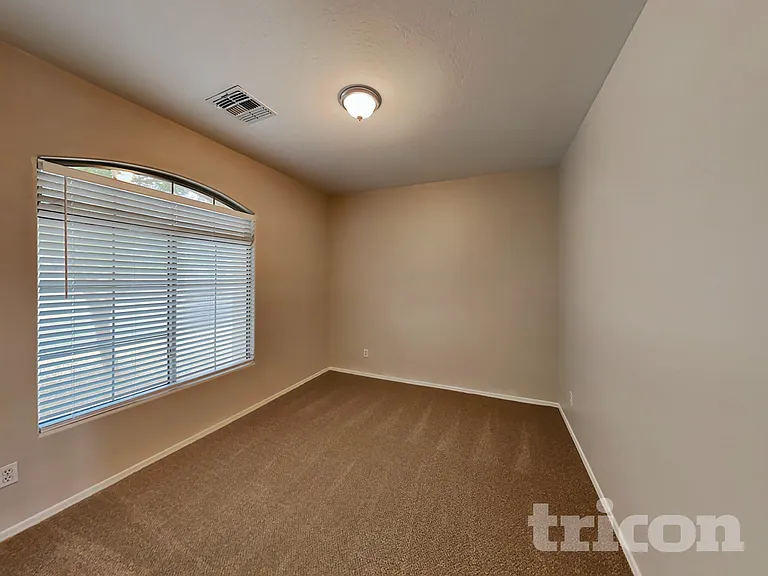 13218 W Jacobson Dr — Photo 10