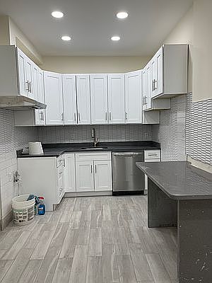 3rd image of 1546 Madison Ave APT 2b