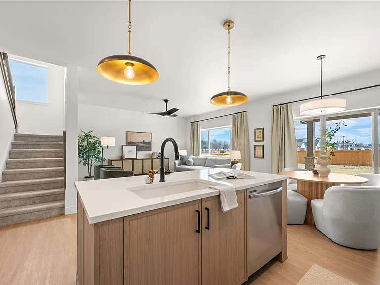 15 Snowcap Dr — Photo 10