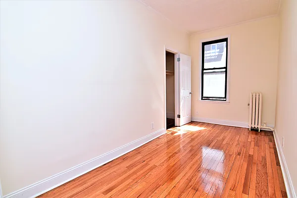 Rented by Douglas Elliman | media 15