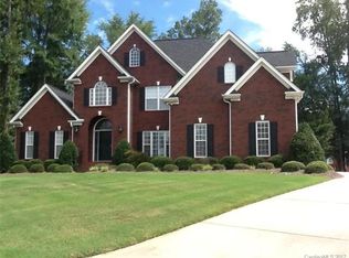 1686 Nestledown Ct, Rock Hill, SC 29732