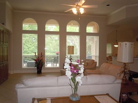 2nd image of 2223 Lakeway Dr