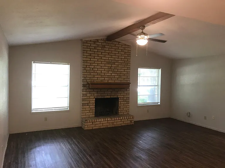 312 Turtle Cv — Photo 3