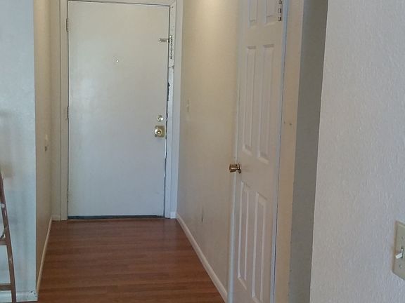 4th image of 35 Miners Pl APT 2