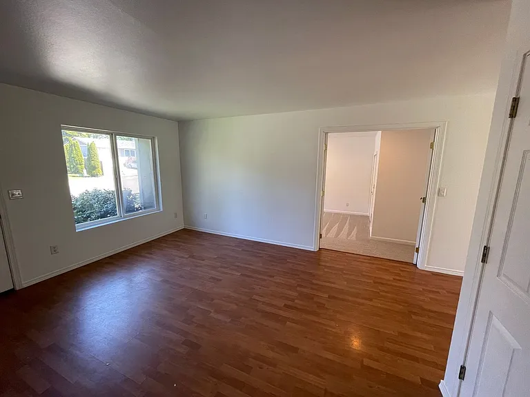 2415 Forest Park Ln — Photo 22