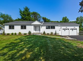 17 High St, Westport, CT 06880