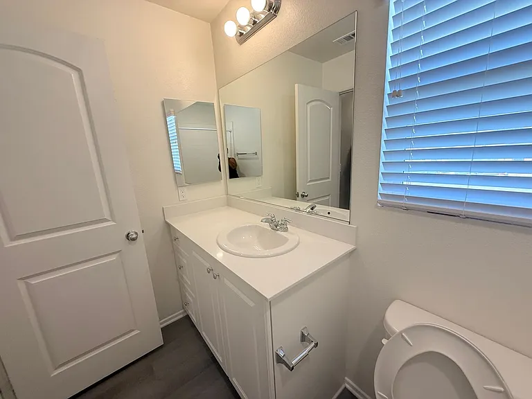 10357 Katelyn Ct — Photo 30