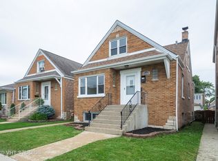 5542 S Nagle Ave, Chicago, IL 60638