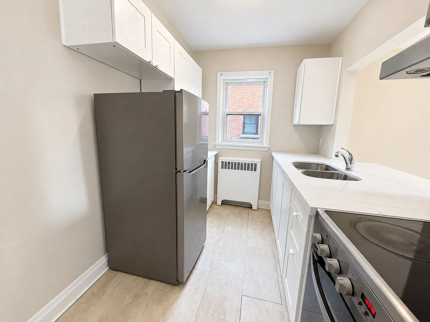 85 East Ave - Unit 4 — Photo 2