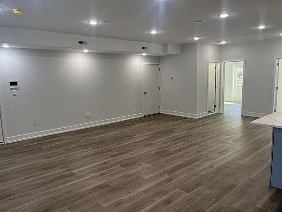 5th image of 1726 W Susquehanna Ave #1