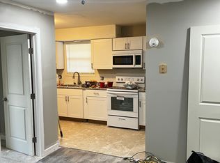 202 Madison Ave APT A, Warrensburg, MO 64093