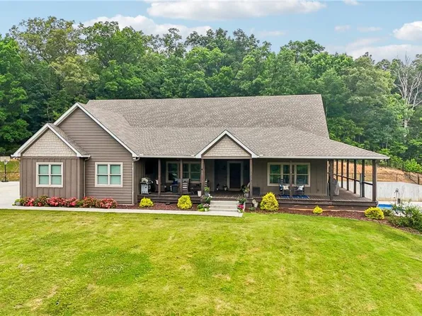 1062 Union Grove Church Rd SE, Adairsville, GA 30103
