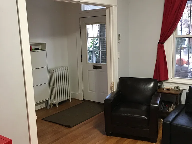 1221 Holbrook St NE — Photo 3