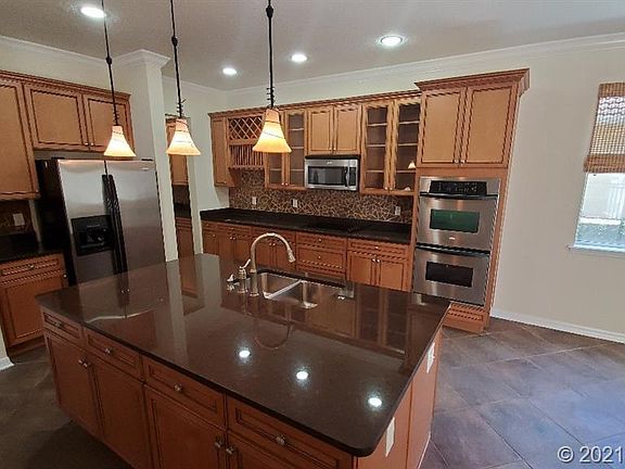 4th image of 3325 Cerro Ave