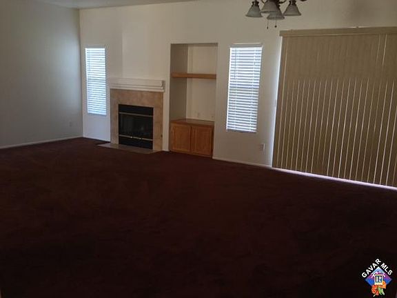 3rd image of 1809 W Avenue H1