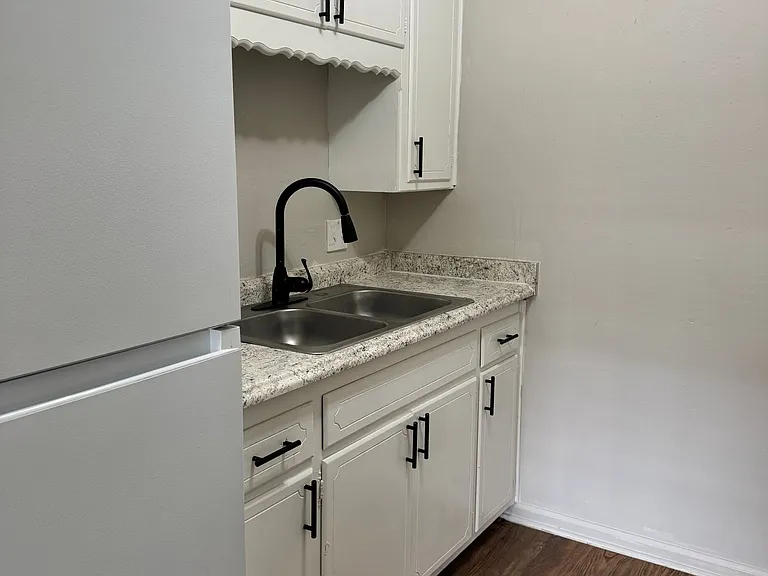 4515 Kinkead Ave — Photo 7
