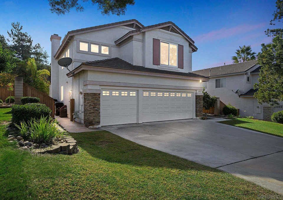 1st image of 11937 Acacia Glen Ct