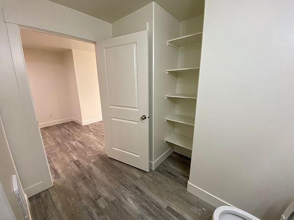 4th image of 1954 Brock Dr #4