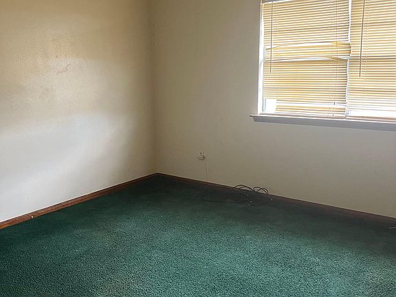 5th image of 4201 Lac Couture Dr APT B
