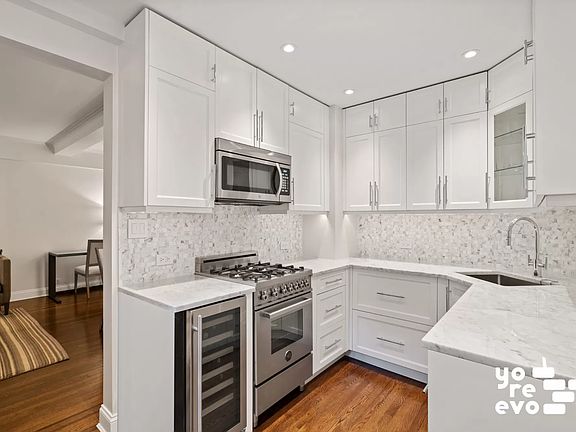 4th image of 51 5th Ave APT 2D