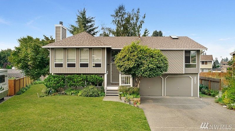 1st image of 3507 Orchard Pl SE