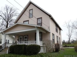 121 Ferris Ave, Chardon, OH 44024