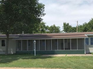 323 W 15th St, Boone, IA 50036