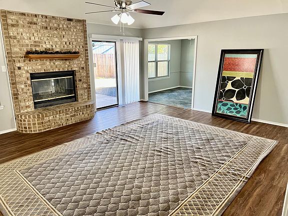 4th image of 3602 Cedar Creek Dr