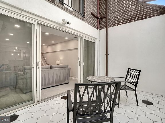 2nd image of 1715 15th St NW APT 15