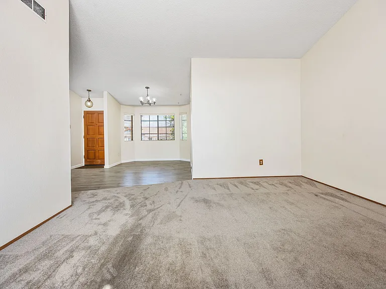 2851 Andover Ave — Photo 8