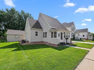 539 E Main St, Waupun, WI 53963