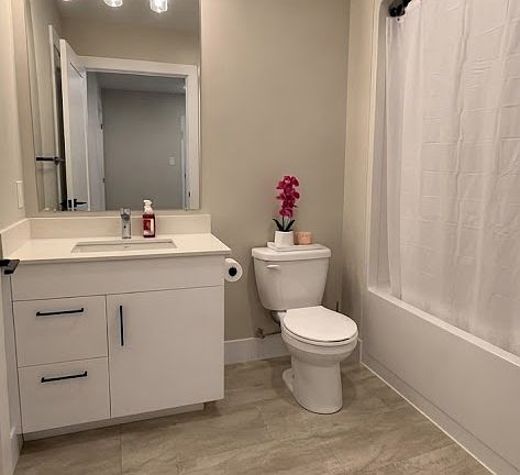 3rd image of 66 Weldon St