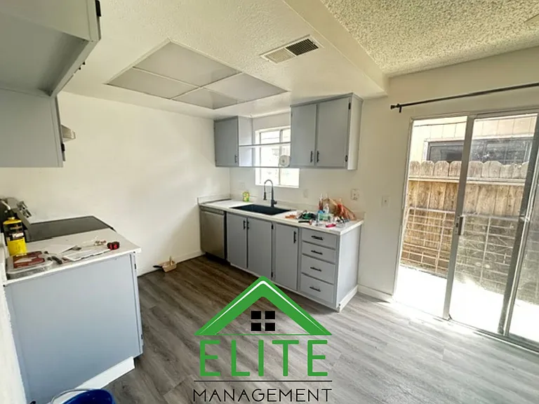 3831 Rion Way — Photo 4