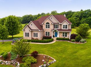 41W798 Beith Rd, Elburn, IL 60119