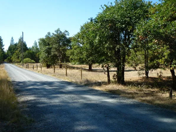 4125 Dick George Rd, Cave Junction, OR 97523