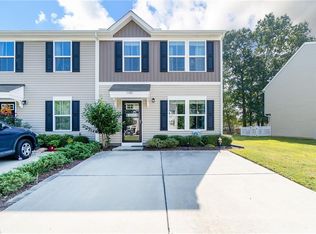 1301 Lakeview Cv, Smithfield, VA 23430