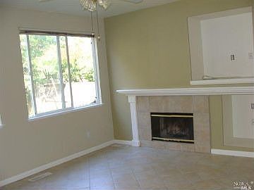 4th image of 8881 Wisteria Way
